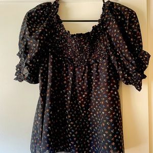 Doen black floral blouse. Size Small.